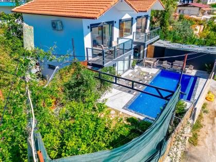 Villa  Zemheri Kalkan / Kördere
