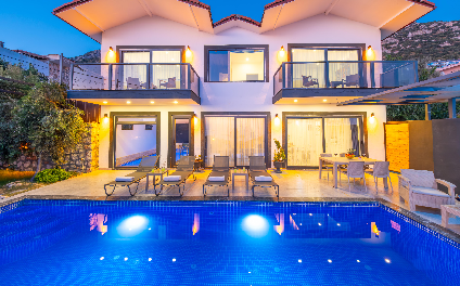 Villa  Zemheri Kalkan / Kördere